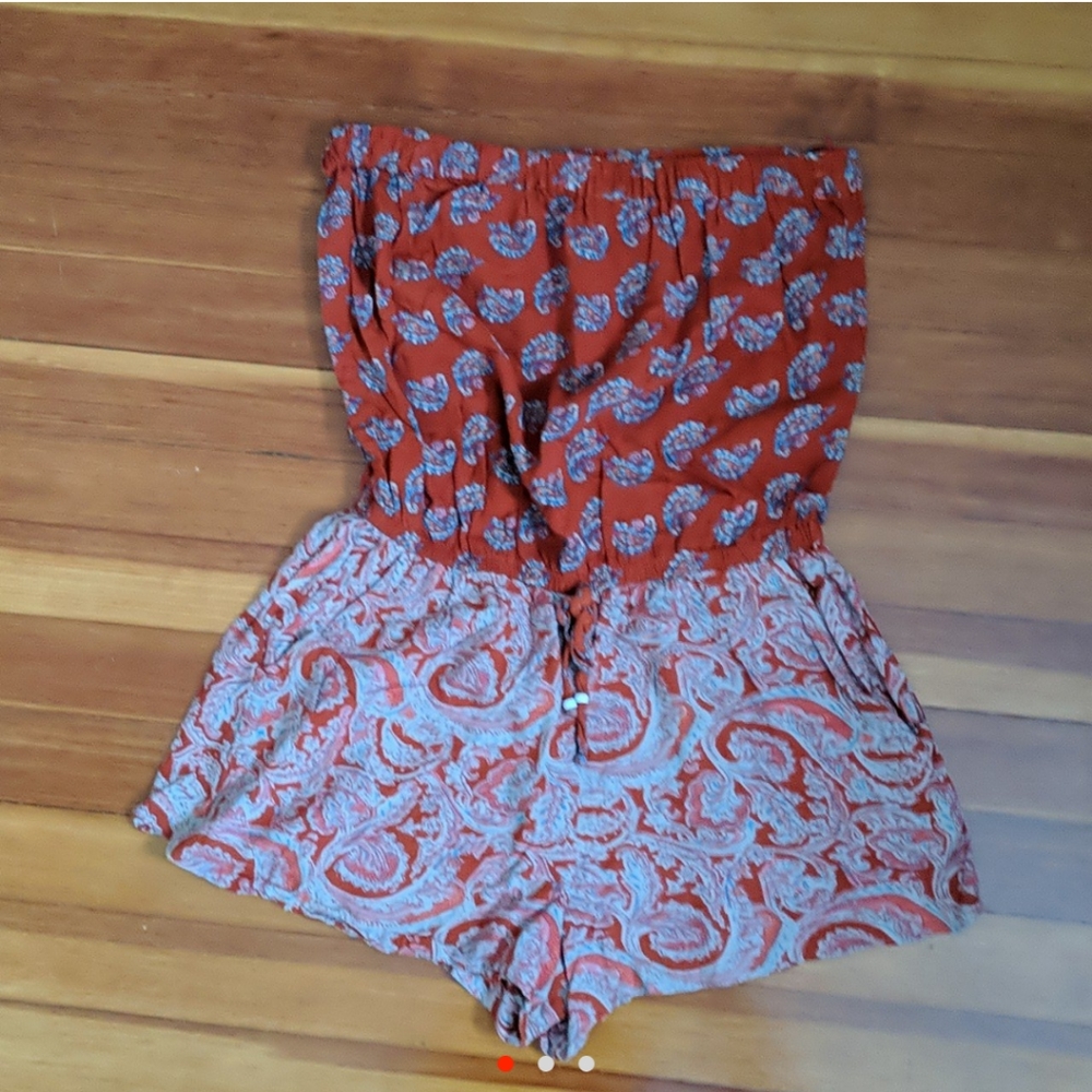 Paisley Patterned Strapless Romper